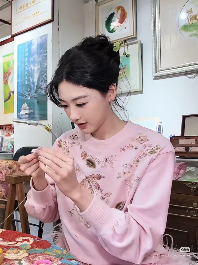 孙乐言谁家粉嘟嘟的bb🐷那么好看 