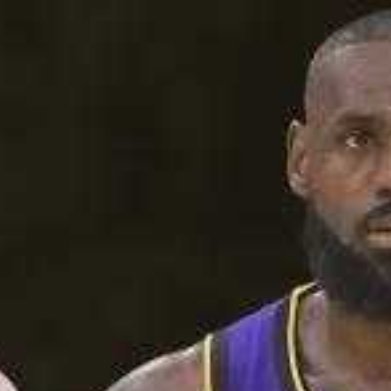 湖人3比2火箭湖人和火箭的G5大战已经结束，最终火箭在客场99-93击败湖人，再