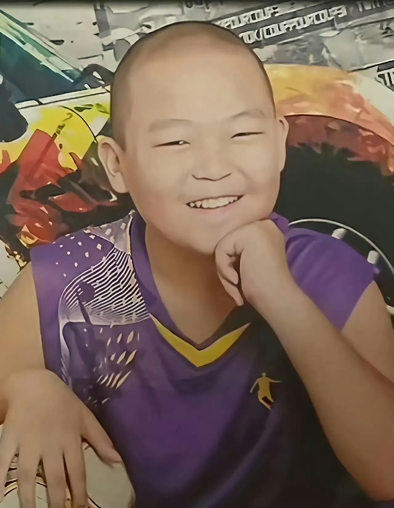 杨瀚森小时候就有点约基奇的意思了[允悲][允悲][允悲]杨瀚森谈为什么打篮球：
