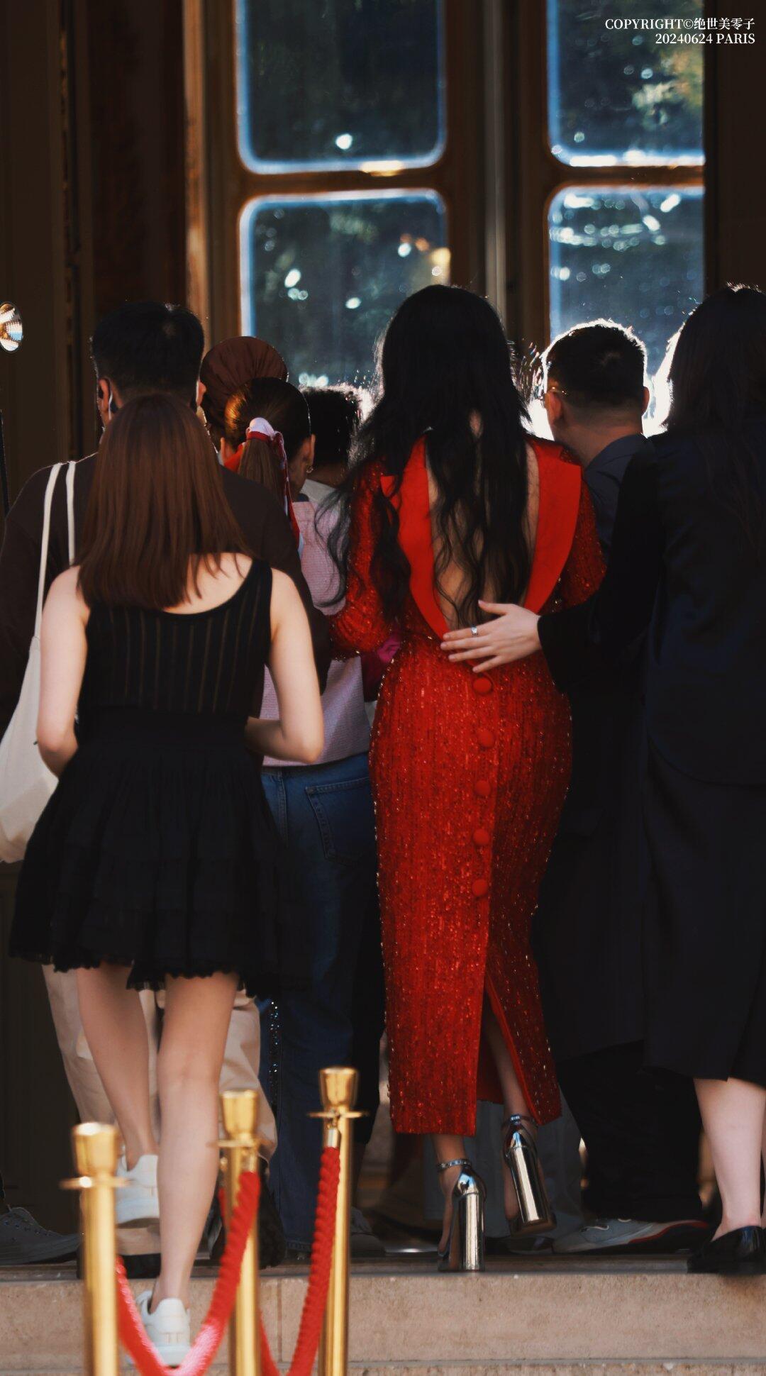 这个背影！！谁懂！！ 