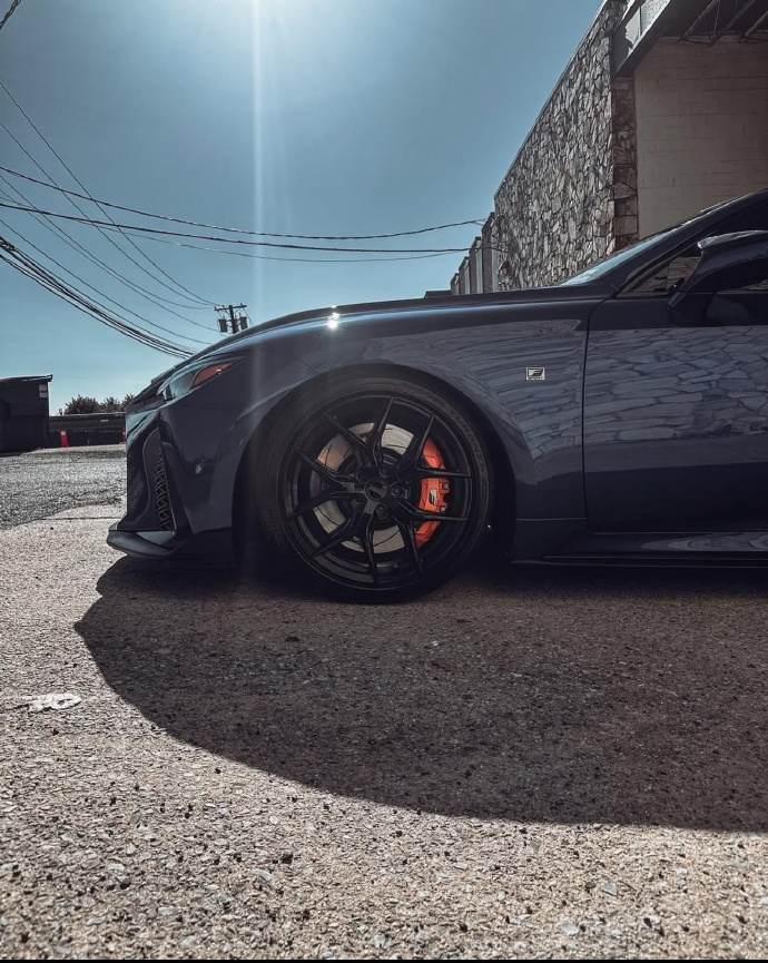 雷克萨斯IS外观设计100分！内饰80分！动力水准60分的一款车型。 