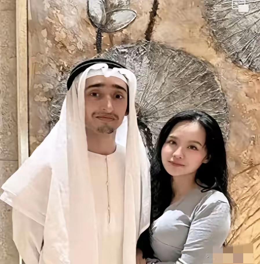 谁能想到迪拜顶级豪门少爷，竟一头栽进大自己16岁的湖南单亲宝妈的温柔里！

富豪