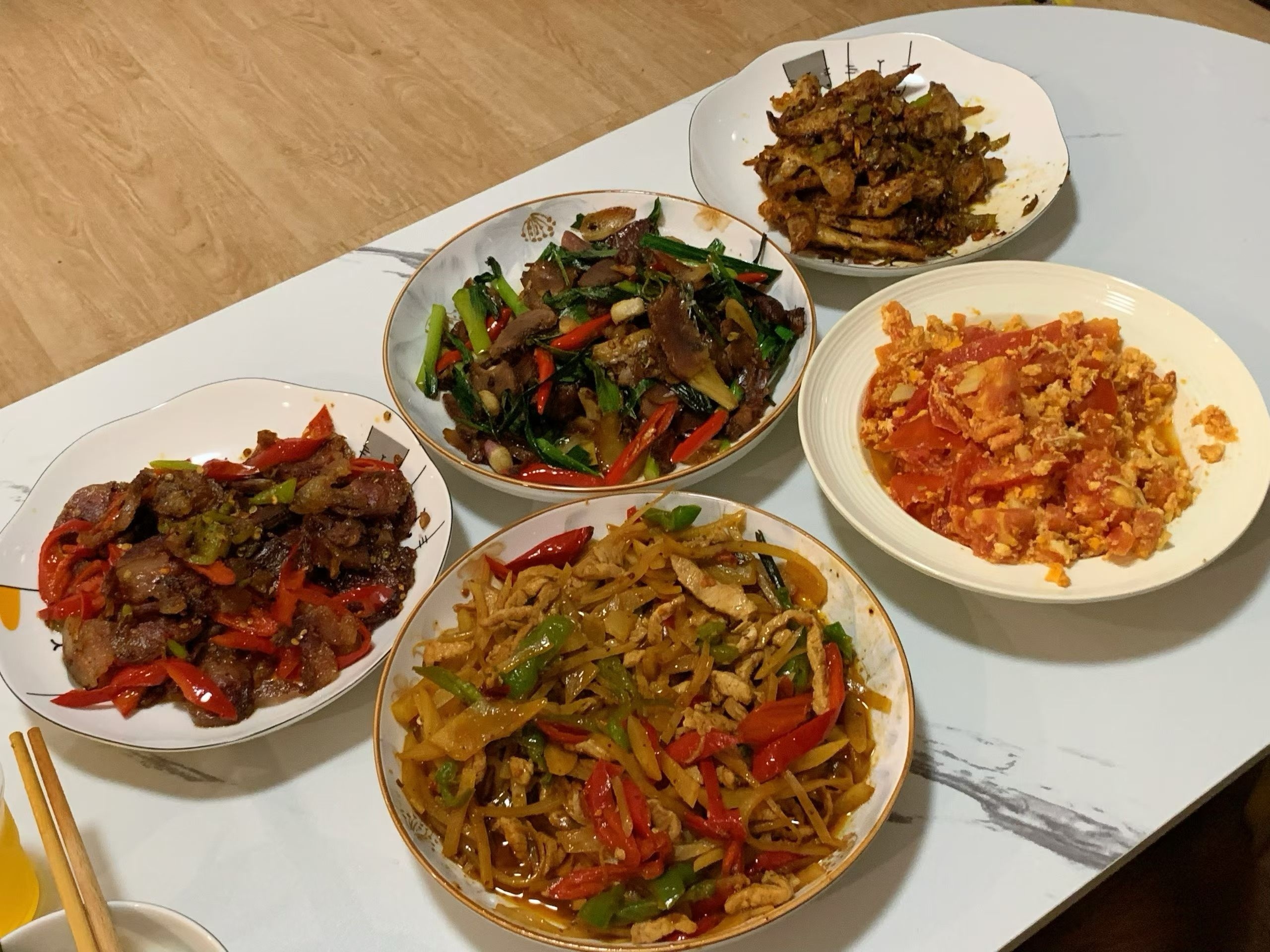 一般不下厨，下厨不一般下饭菜家常菜厨艺