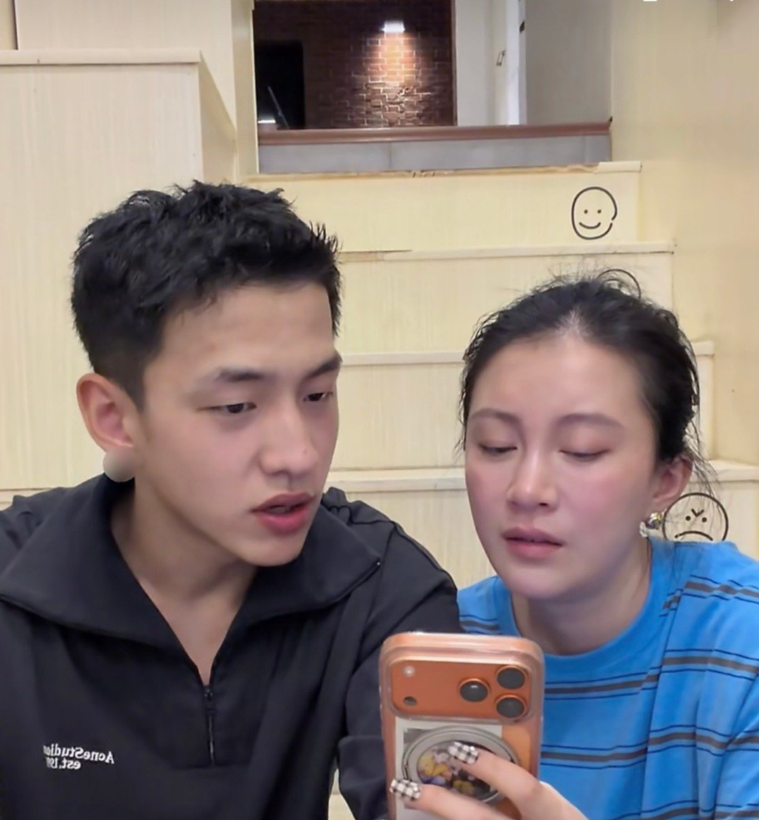 情绪不用硬撑，所有小脾气都被温柔接纳，李嘉格遇到了懂得接住她的人✨李嘉格遇到了懂
