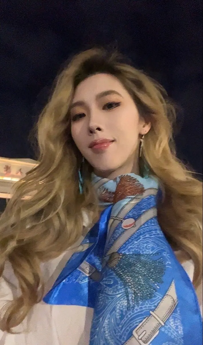 妈妈级别的。