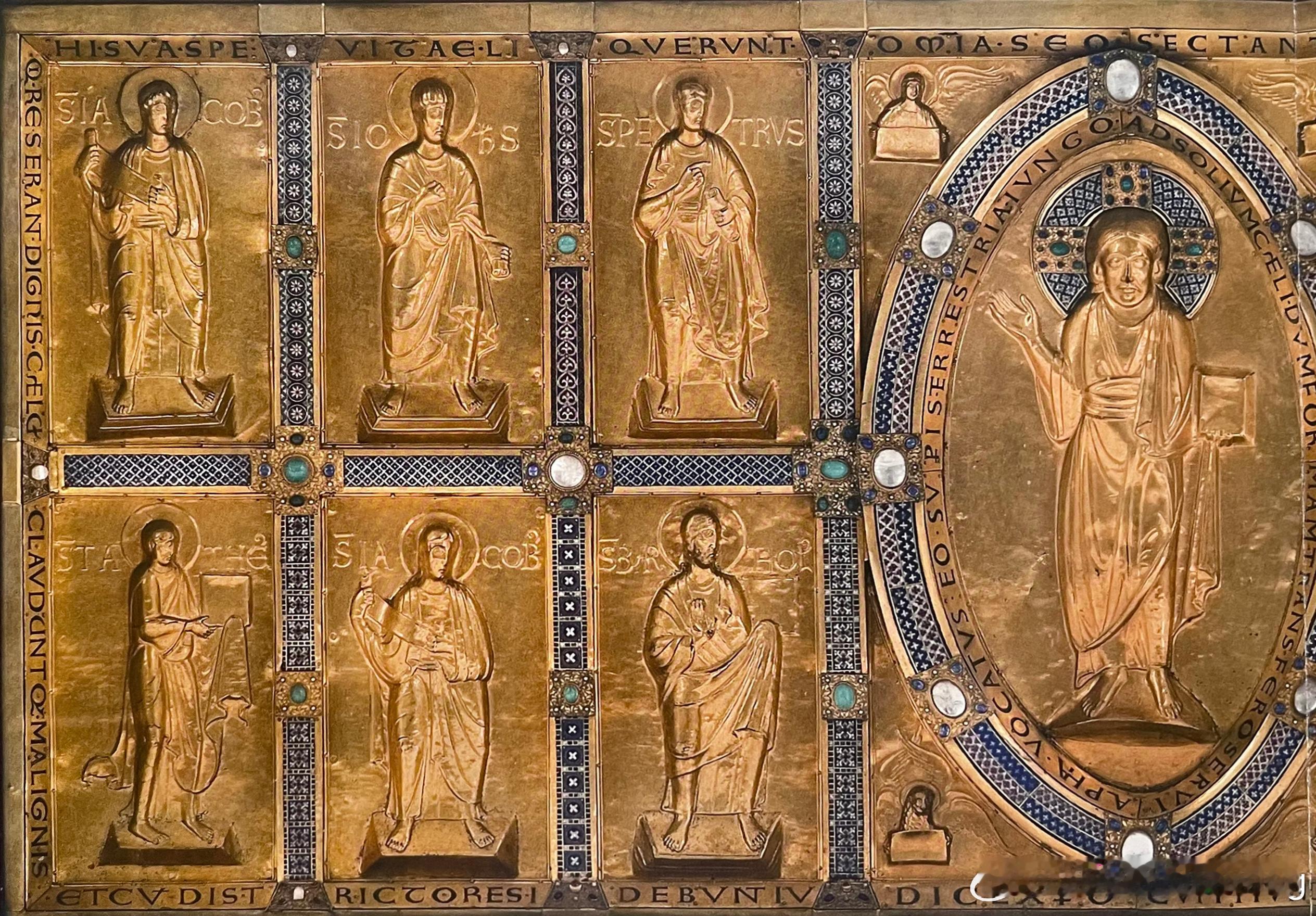 # 罗马式时期艺术  ROMANESQUE # 祭坛和坛前饰物---礼拜仪式的核