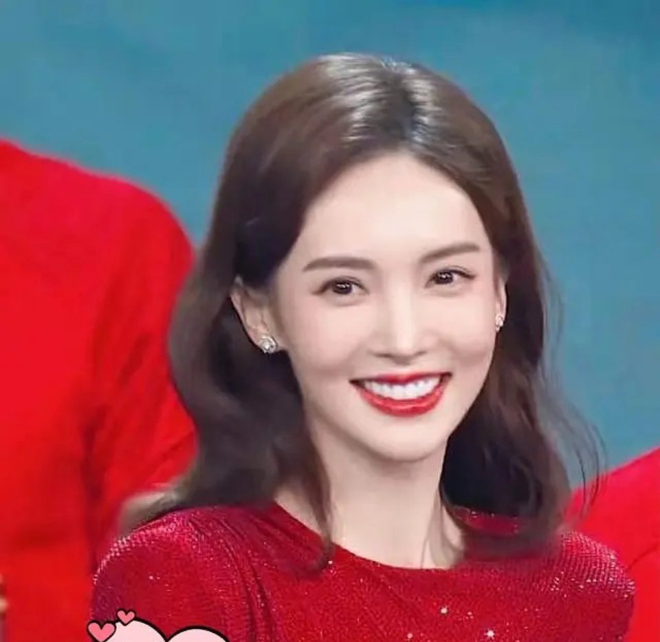 金晨大红造型真的美啊 ​​​