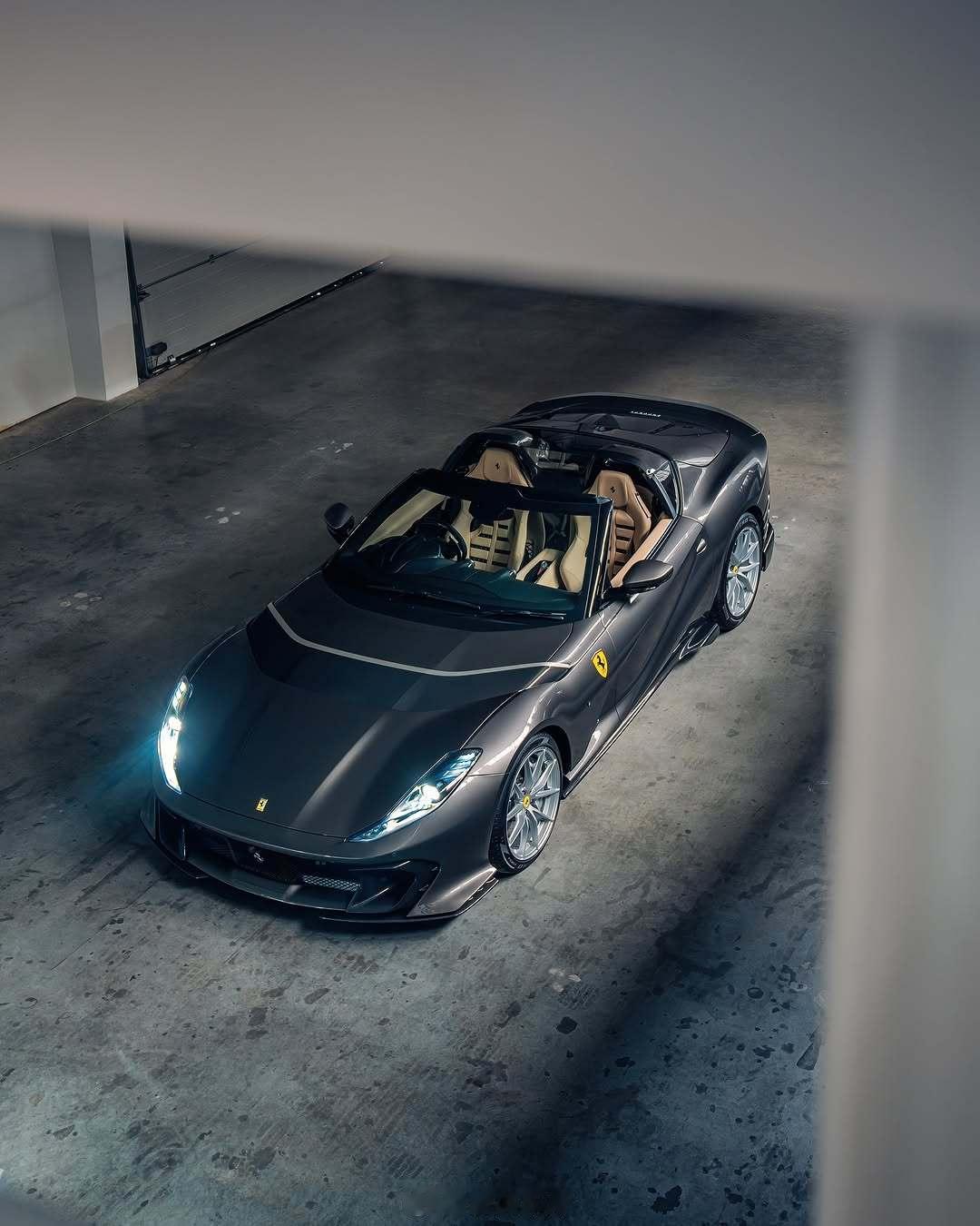 Ferrari 812 Competizione Aperta ​​​