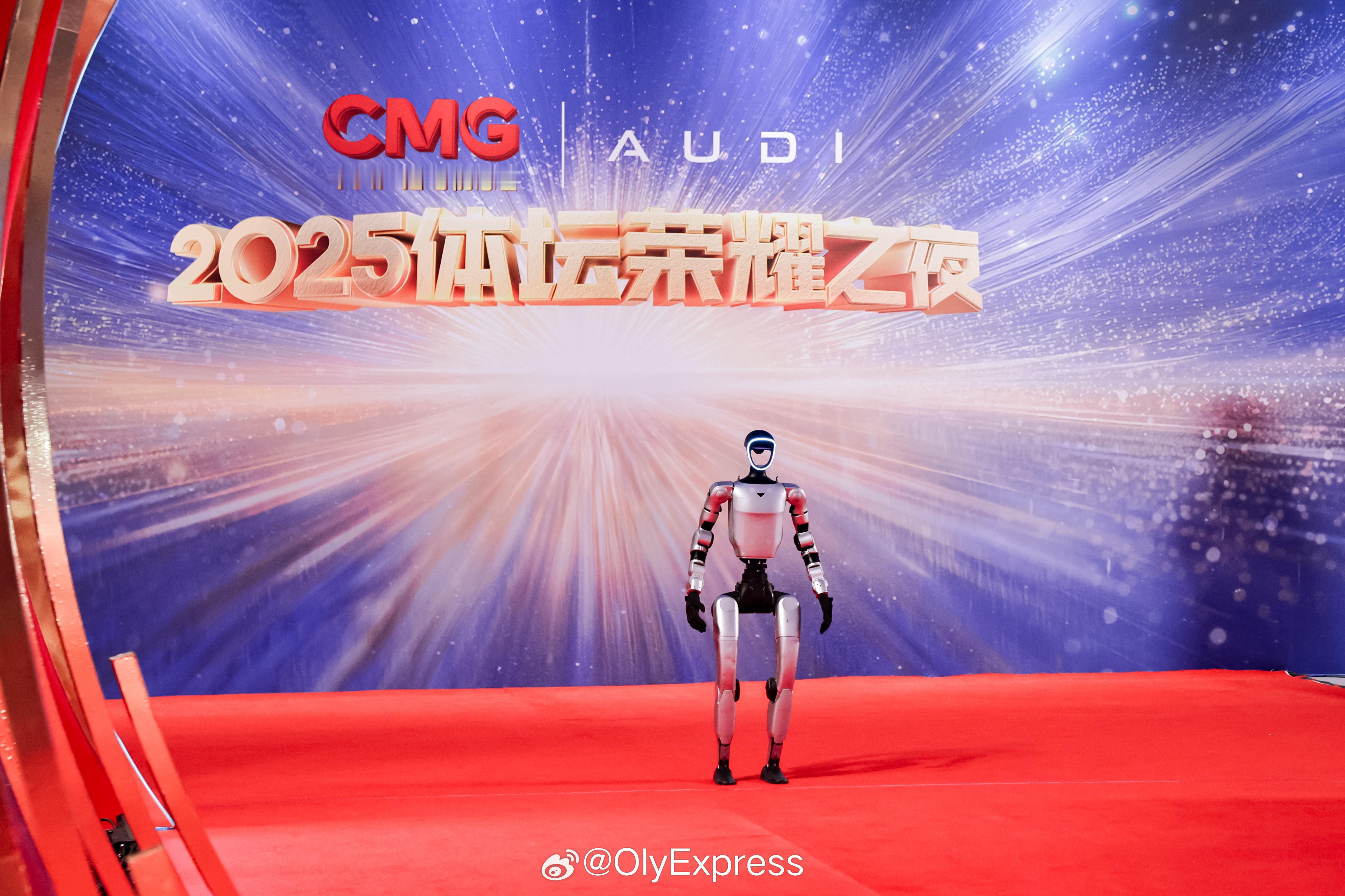 体坛冠军们的共同选择竟然是ta  由AUDI总冠名的2025CMG体坛荣耀之夜日