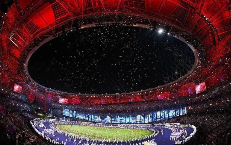 签证费涨5倍，74个国家免签，独独把中国大陆单拎出来“重点照顾”。
这不是物价上
