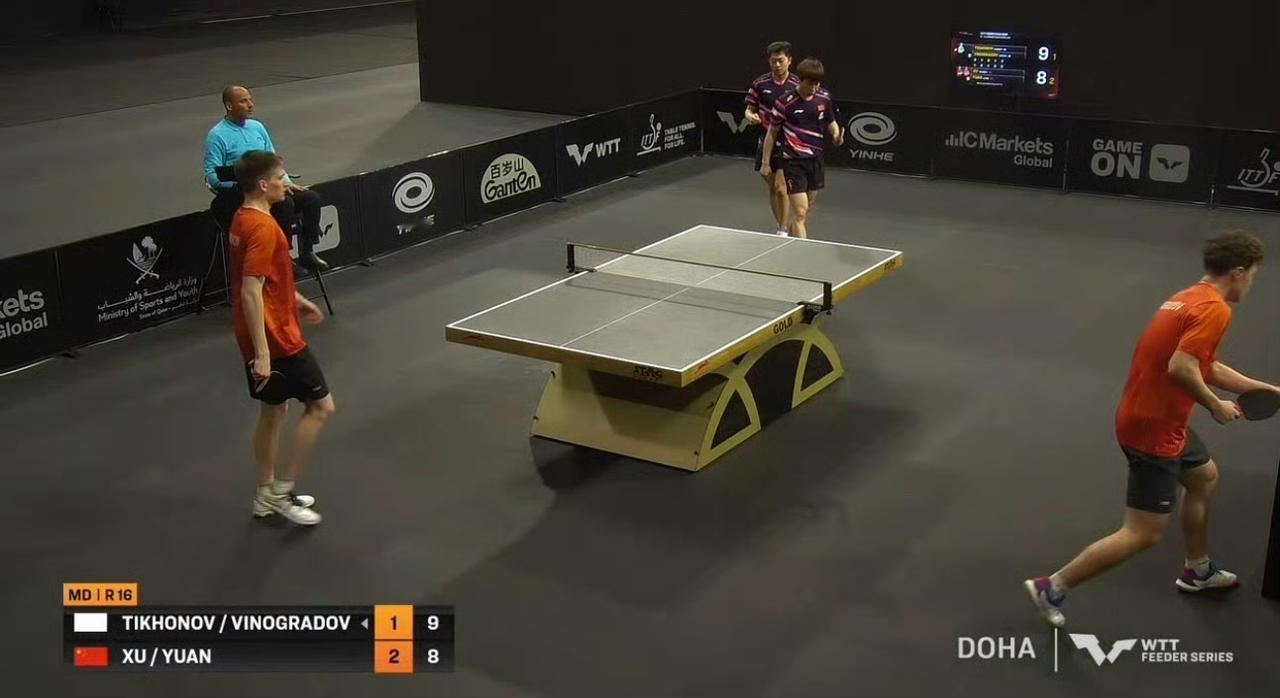 好险好险，
徐瑛彬/袁励岑🇨🇳鏖战五局晋级八强！
场外指导是刘恒指导！
刚刚