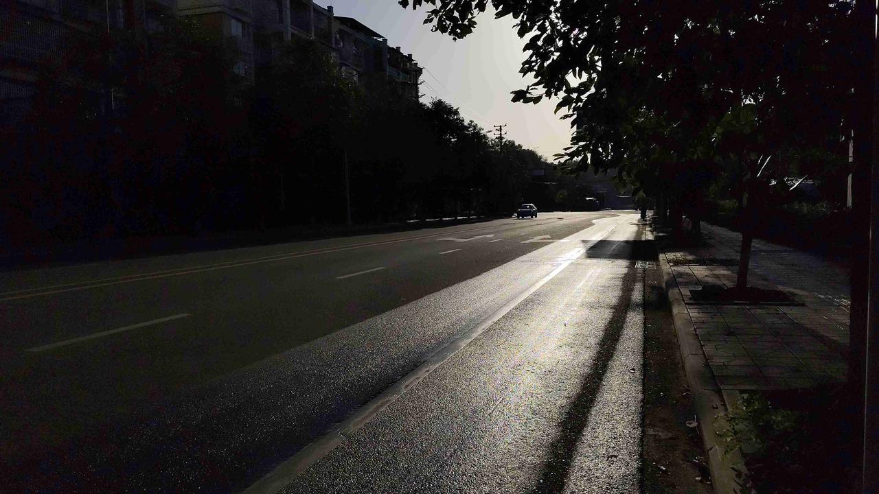 我的今日状态：😁轻松愉快
我这里的天气：☀️晴天