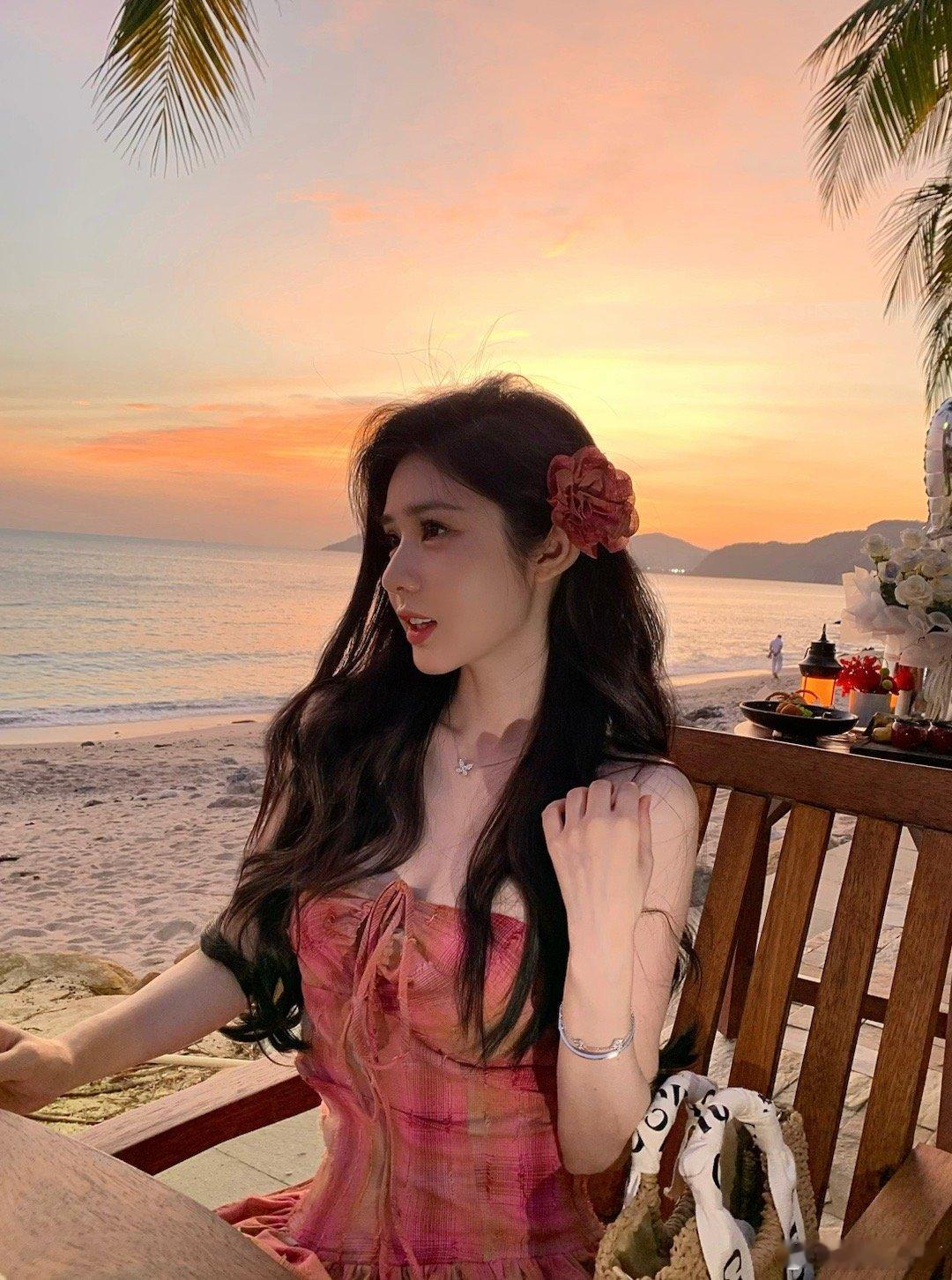 海边的日落是浪漫的开始🌊 ​​​
