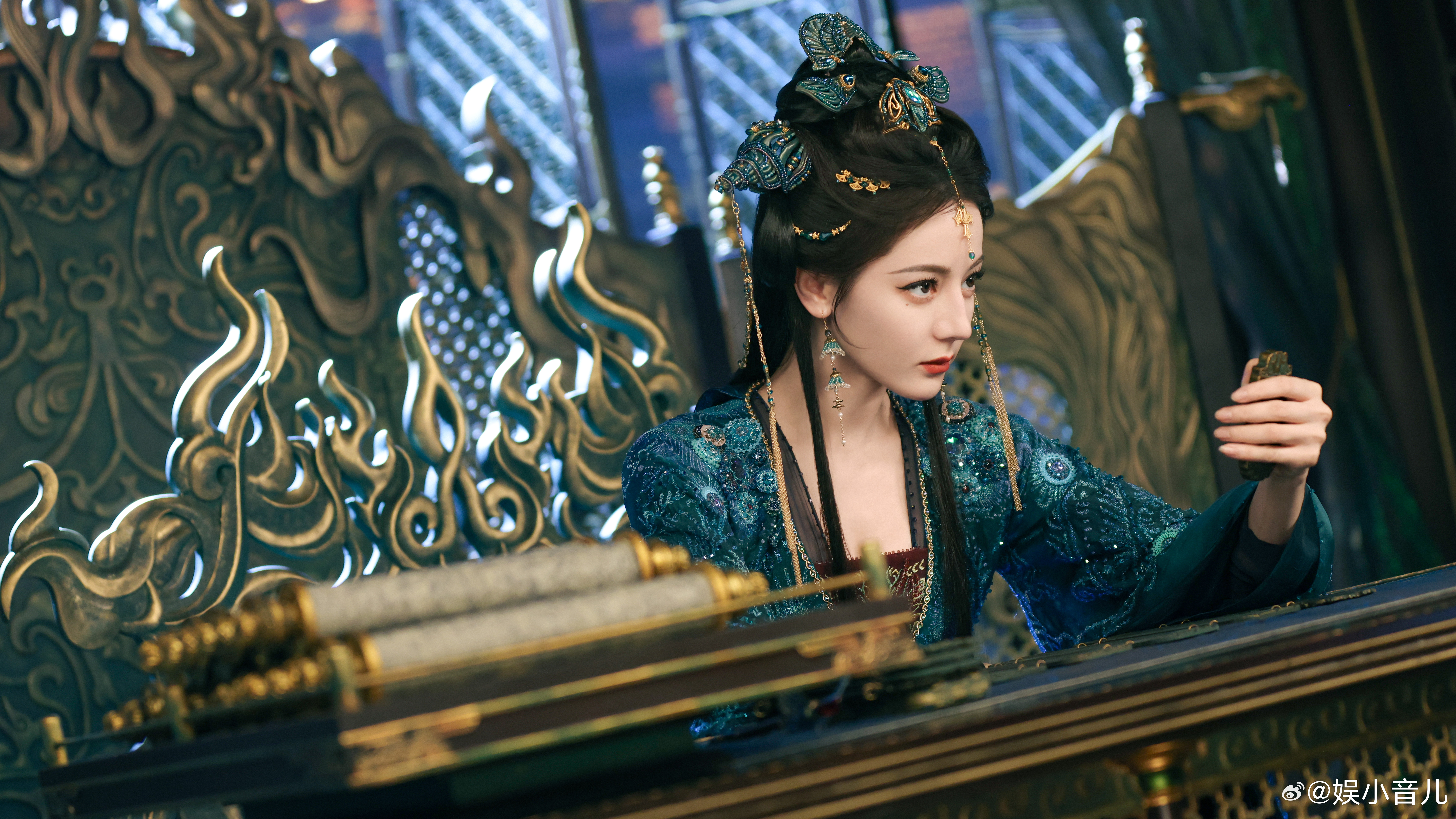 贺思慕抽走段胥记忆白日提灯刚嗑上头就开虐 换做是谁经历过幻境里的生离死别，都会做