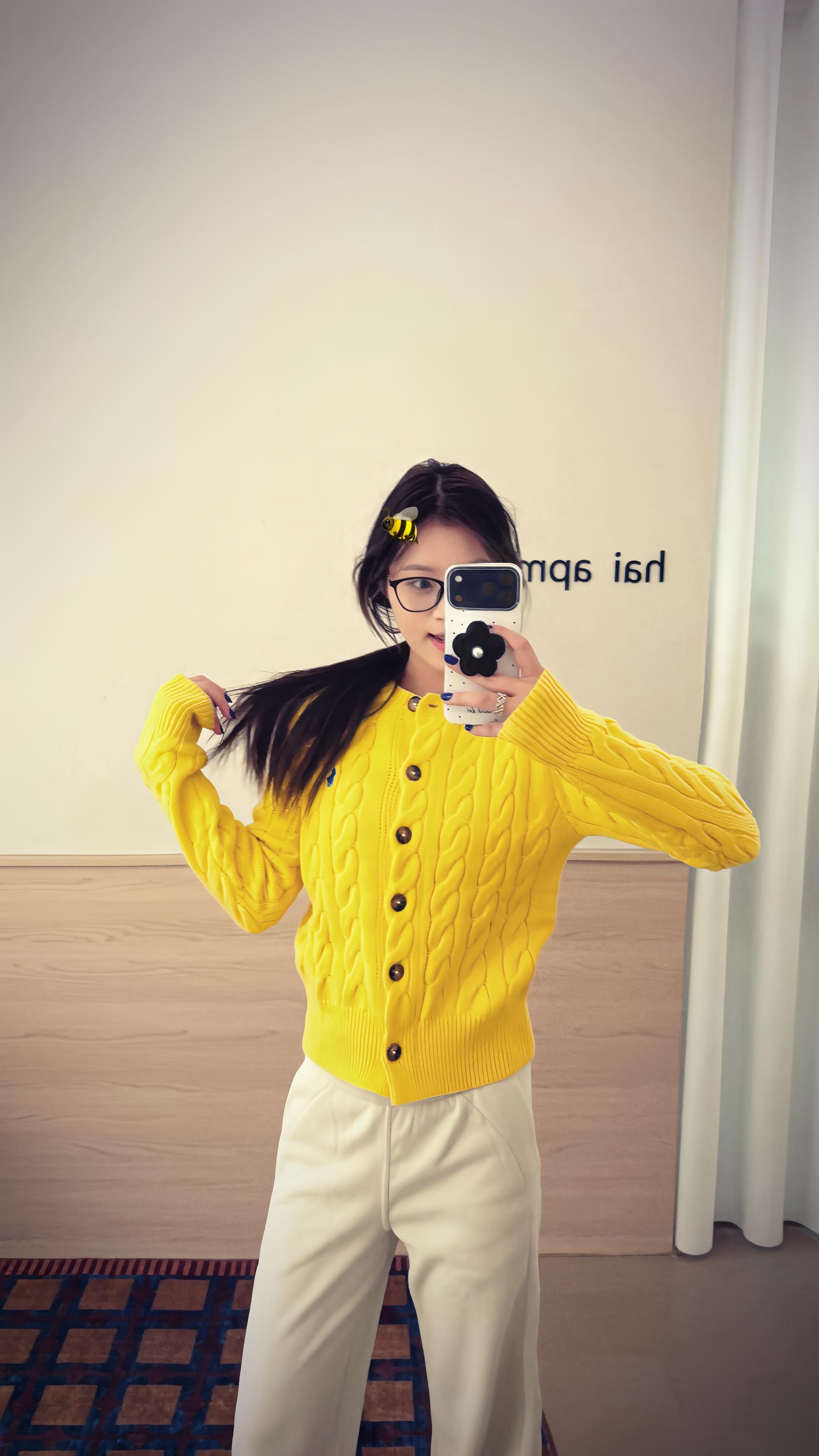 饿时馒头贵 饱时玫瑰香 知足才能常乐