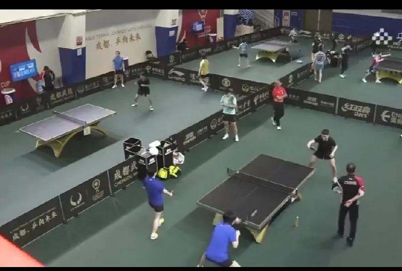 成都混合团体世界杯， 
今天就结束了，
也要进行半决赛与决赛的比拼。
中国队上午