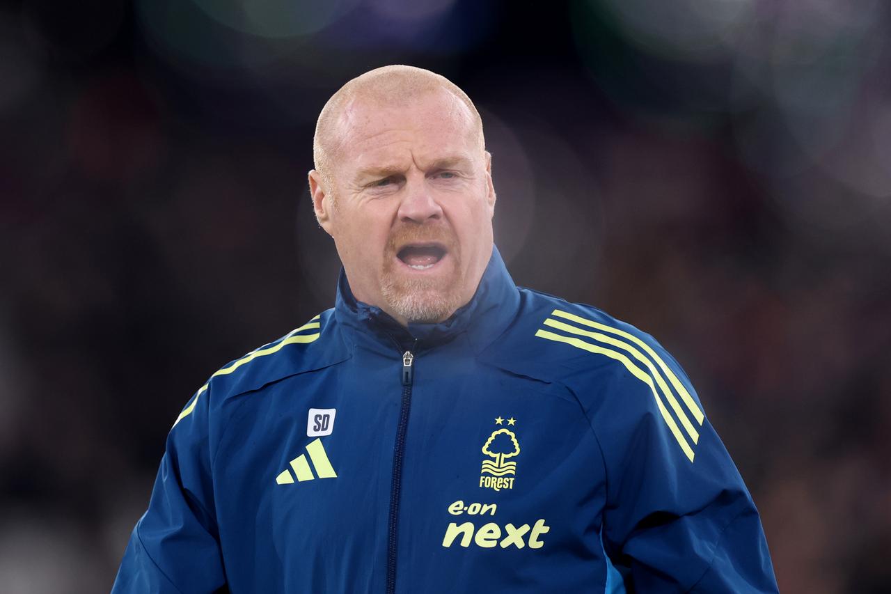 官方：诺丁汉森林主教练戴奇离任
诺丁汉森林宣布，肖恩·戴奇不再担任主教练，他在出