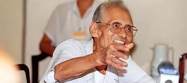 “狼牙山五壮士”幸存者葛振林意外得知，中央军委发给他的金质勋章竟然被儿子偷去换毒