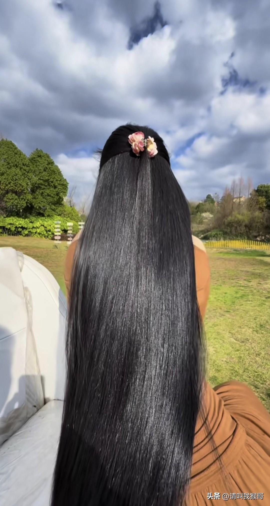 头发这么长，又能养的这么好，真的难得啊