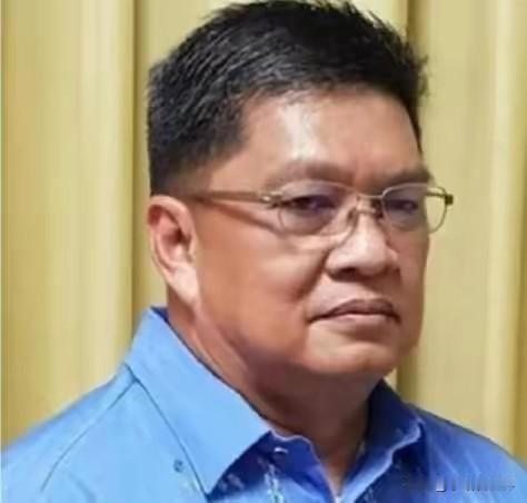 菲律宾前高官警告：“我们一直不敢面对现实，以为中国会宽宏大量，不把我们卷入未来的