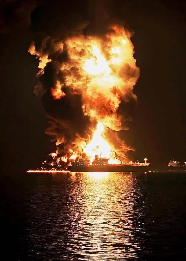 特朗普骂盟友不帮忙，澳大利亚直接回怼：这是个不尊重小国的人

特朗普在X平台上长