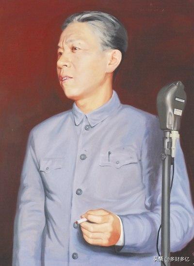 1955年全军授衔之前，刘少奇坚持反对给陈毅授元帅军衔，周恩来听闻此事，立马写了