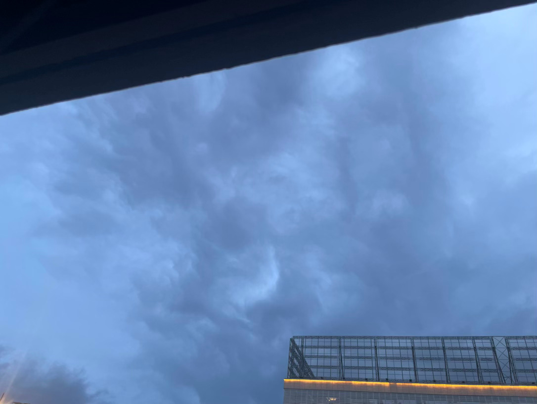 暴风雨前的平静