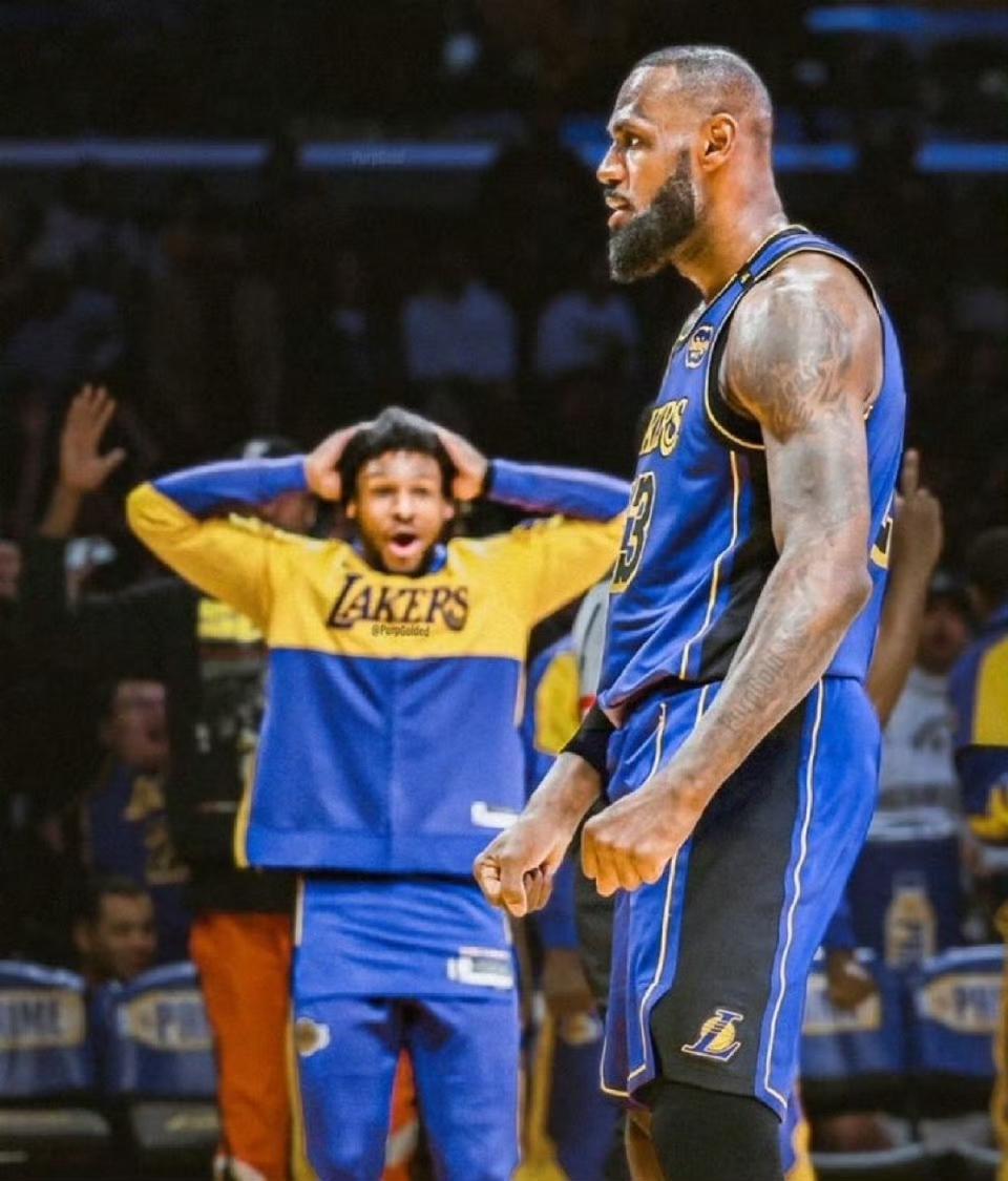 热血兄弟注意了！一场史诗级的“孤勇者”对决正在上演！
41岁的勒布朗·詹姆斯 ，