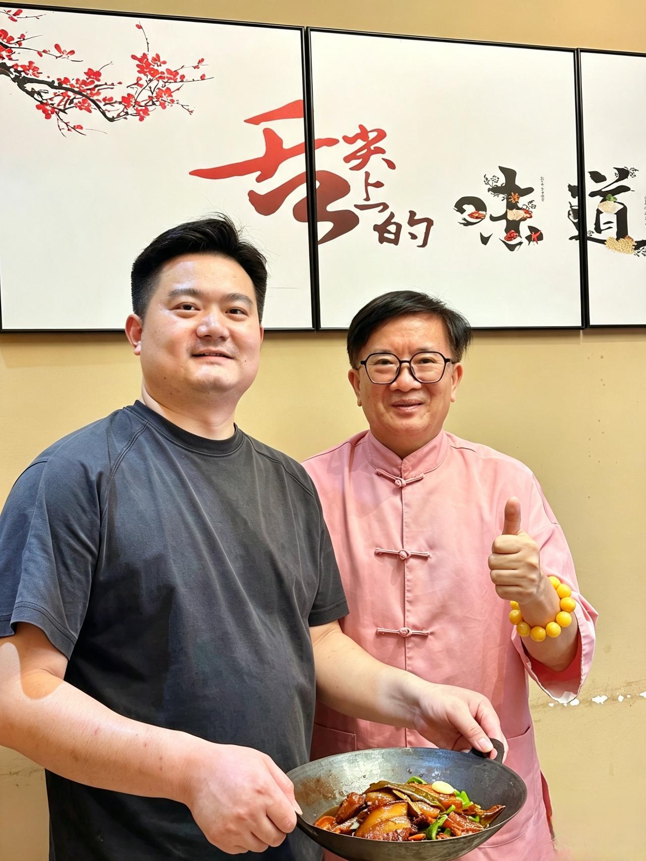 归真返璞，匠心守味：斑竹塘小院的乡土哲思

文/中国湘菜文化大师邓杰

在喧嚣都