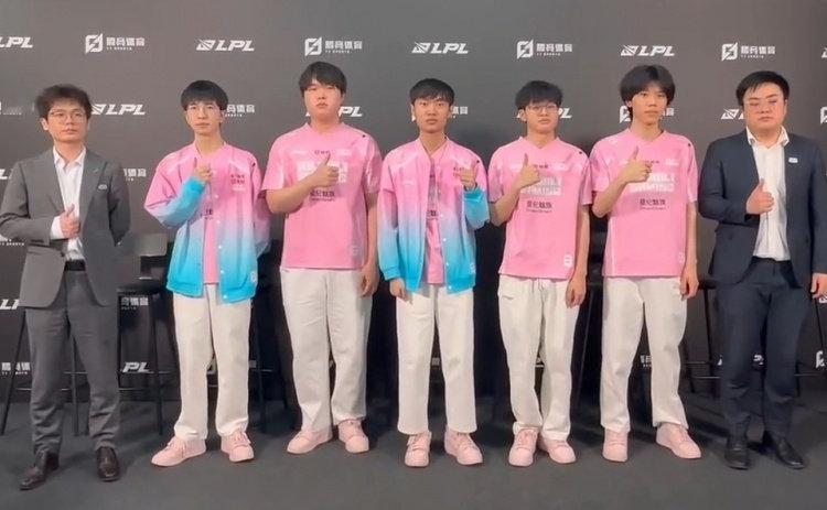 #knight单杀JKL##knight说单杀JKL很自然# BLG赛后群访 k