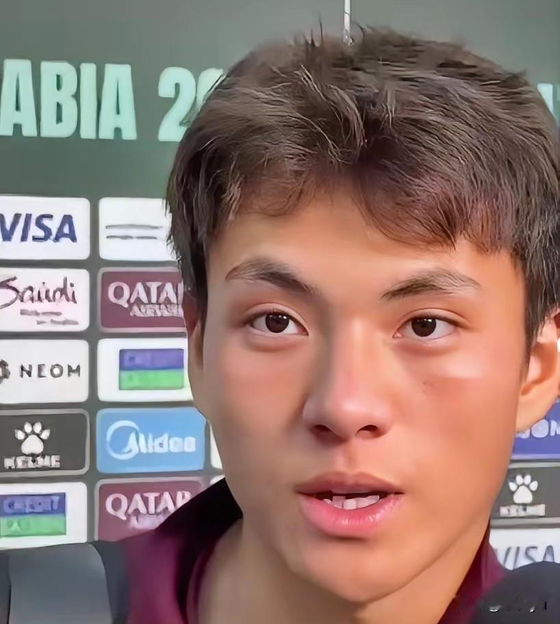 李昊赛后接受采访，说出
3句话：​对不起，没有守住这些球；没有拿到最佳门将不遗憾