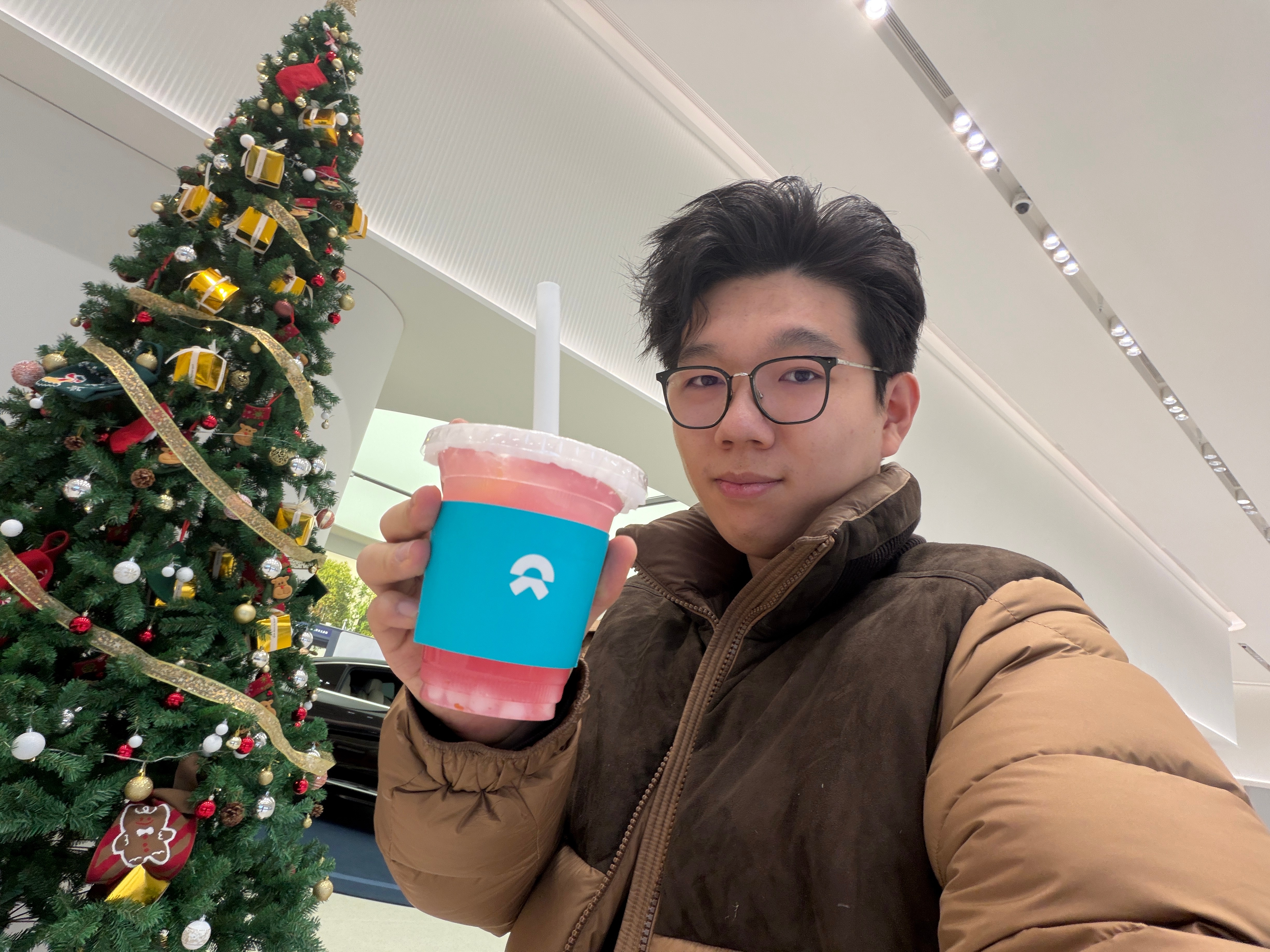 全新蔚来ES8 拿下！又开心了兄弟们～