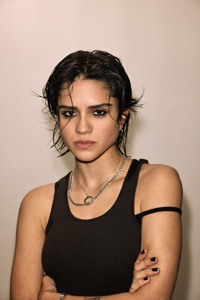 萨莎卡莱驱魔人新电影主演 “超女”萨莎·卡莱加盟新一部《驱魔人》电影，角色尚未透