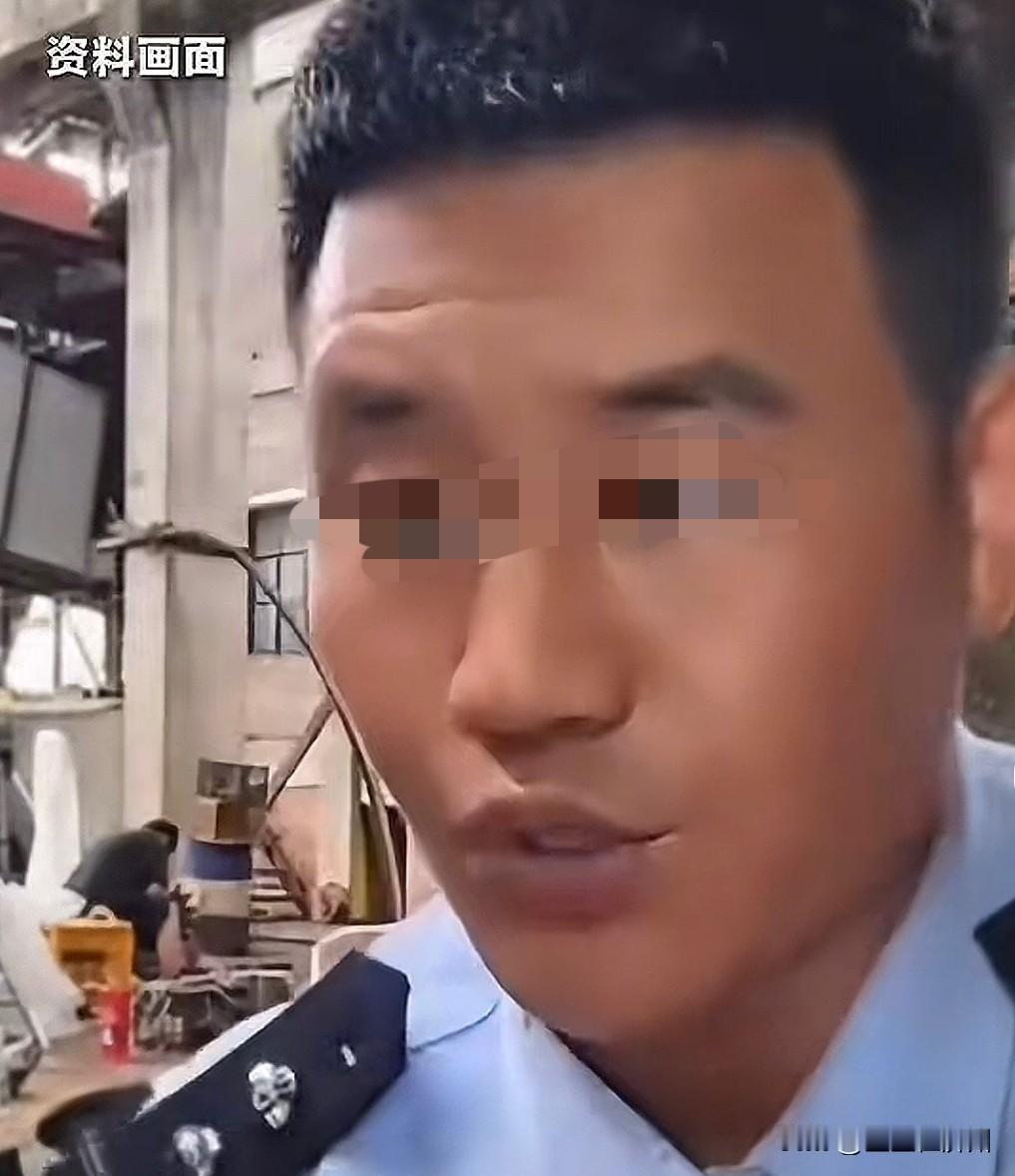 万丈高楼说塌就塌，
嘎子穿警服带货，
已经遭到三大损失，
基本宣布自己提前去养老