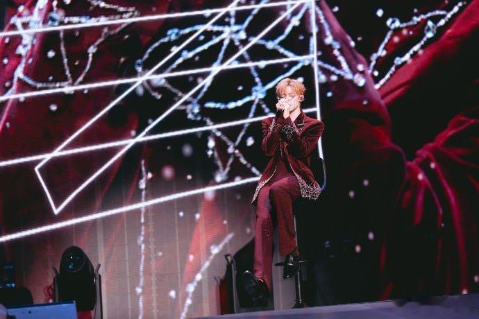 所有人感受付辛博金发造型 付辛博全国巡演7月11日上海站火热开演！付辛博首次挑战