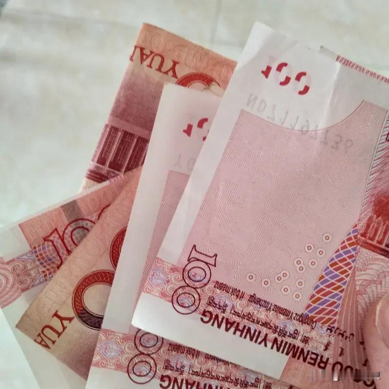 只靠打工攒下100万，那简直比登天还难呐，就像让蜗牛去参加百米赛跑一样，难上加难