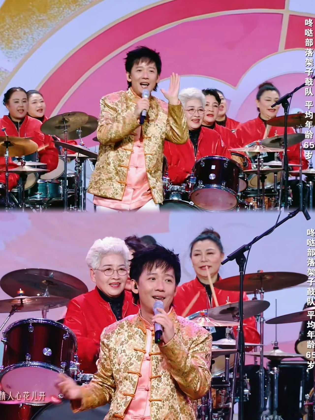 桃花朵朵开爆改桃花咚咚锵 被奶奶们的架子鼓帅到！阿牛创意改编，老歌新生，《桃花朵