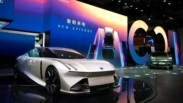 电车修车比买车还难？北京车展背后的万亿“修车荒”



北京车展新车亮眼，但车主