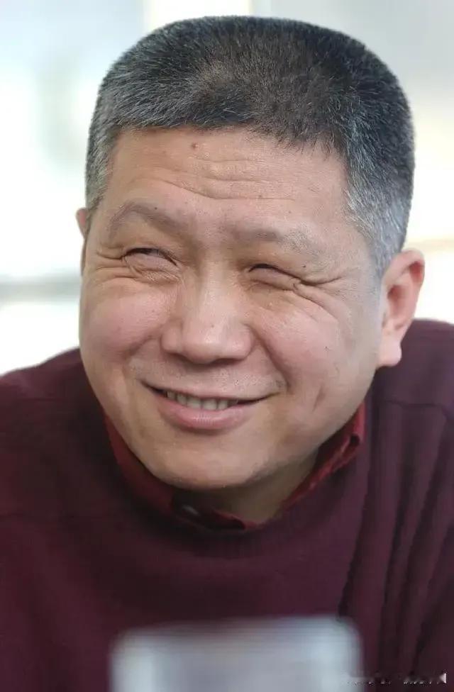 马未都说自己是第一个大陆人在香港佳士得拍卖会上买东西的人。

马未都在八十年代后