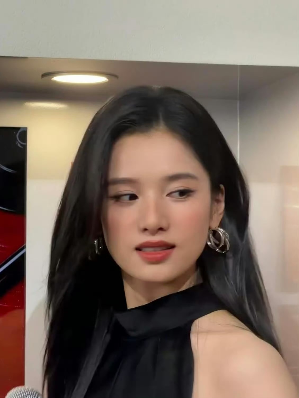 张婧仪瘦了好多啊 生图的神🧎♂️ 