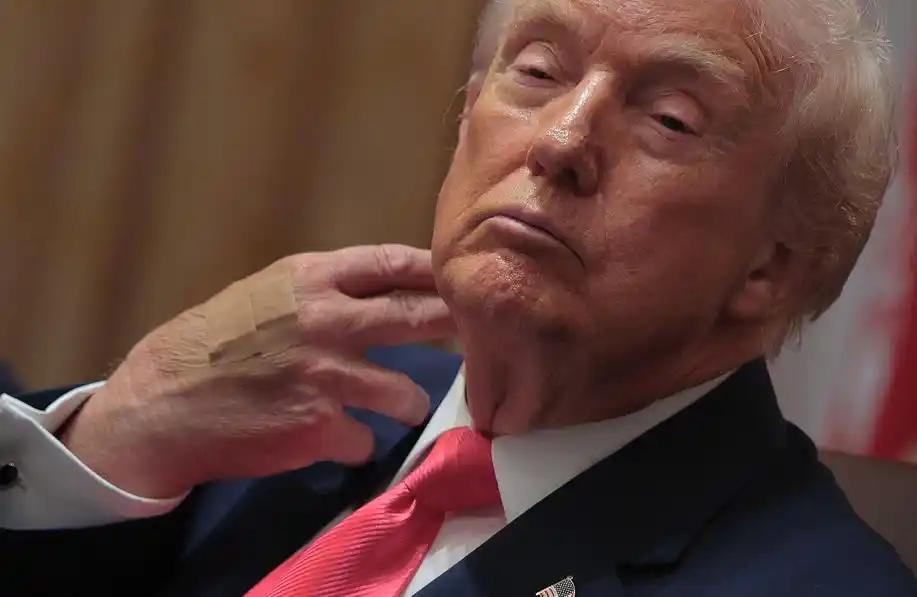 *钱再多有什么用？79 岁身家 525 亿的特朗普，他有私人波音 757，内饰甚