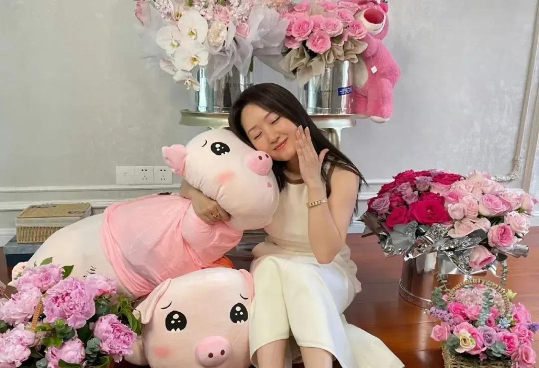 7080后心中的甜歌女神竟然还单身