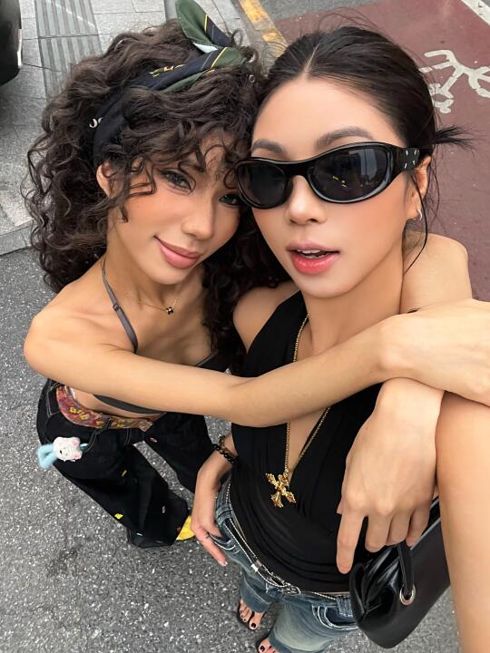👩‍❤️‍👩好朋友大头贴贴