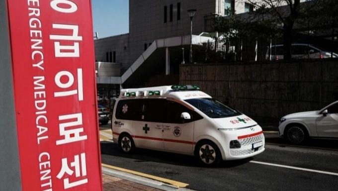 太离谱！这还算发达国家吗？韩国7家医院拒绝一名美国妇女流产，4小时后孩子没了，另