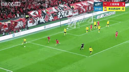 替补登场1分钟破门！8分钟双响！武磊把302天的进球荒撕得稀碎！
上半场海港攥