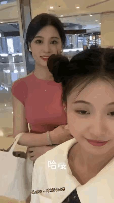 要是我，我也要加她妈妈的微信[捂脸][捂脸][捂脸]