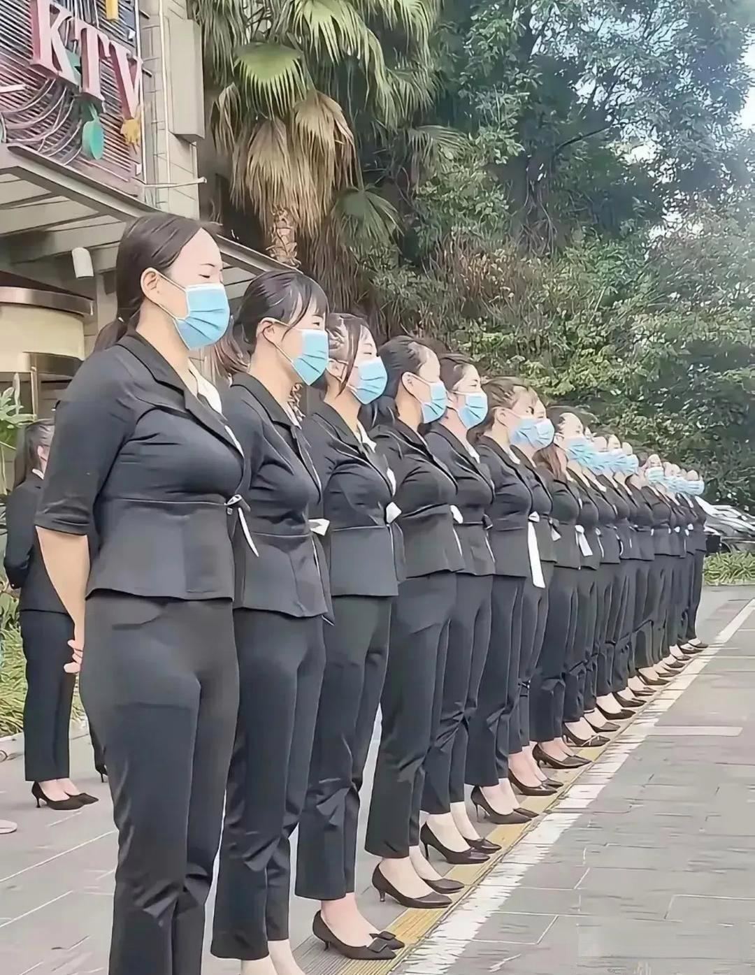 这样的阵容有点吓人