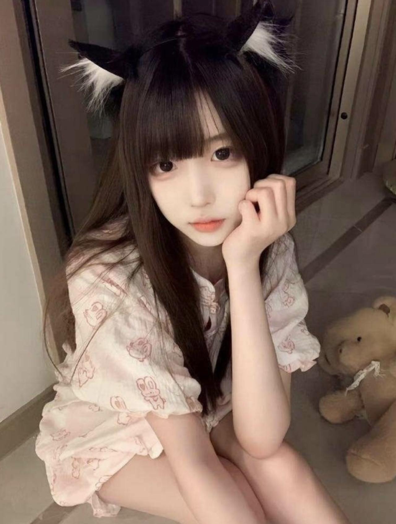 养成系女友  05年/164cm/82斤养成系女朋友 萝莉系女友 清纯女友 温柔