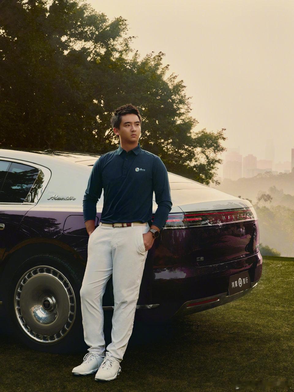 尊界S800与高尔夫运动的结合，是一次精准的圈层穿透。它揭示了一个趋势：在百万级