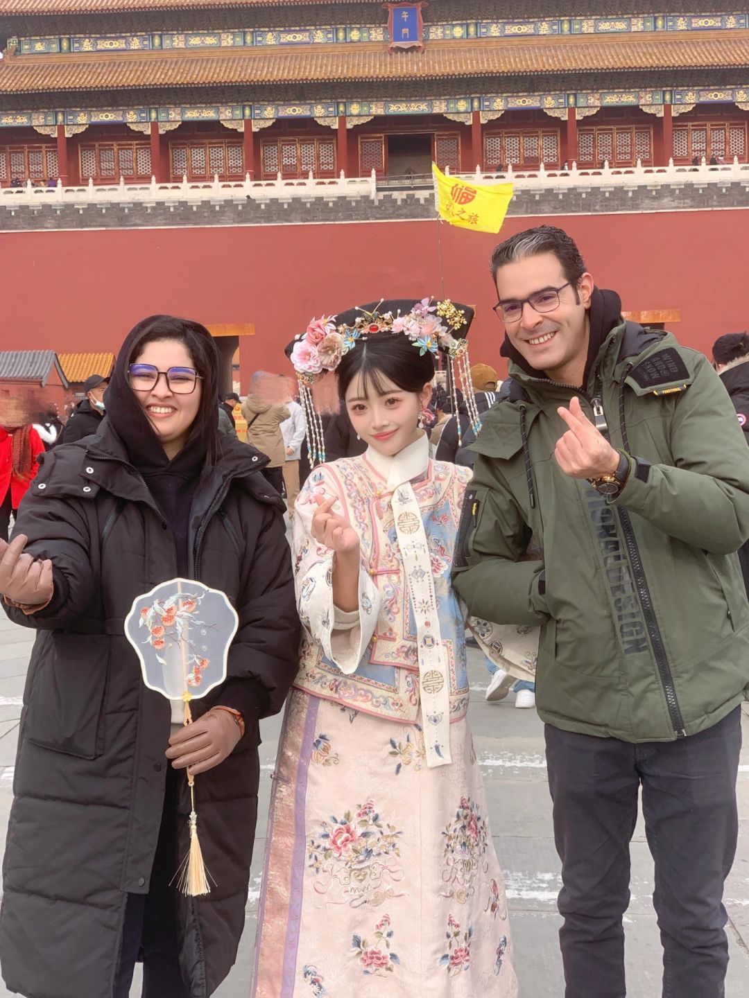 穿格格装在故宫被外国友人当成明星什么体验